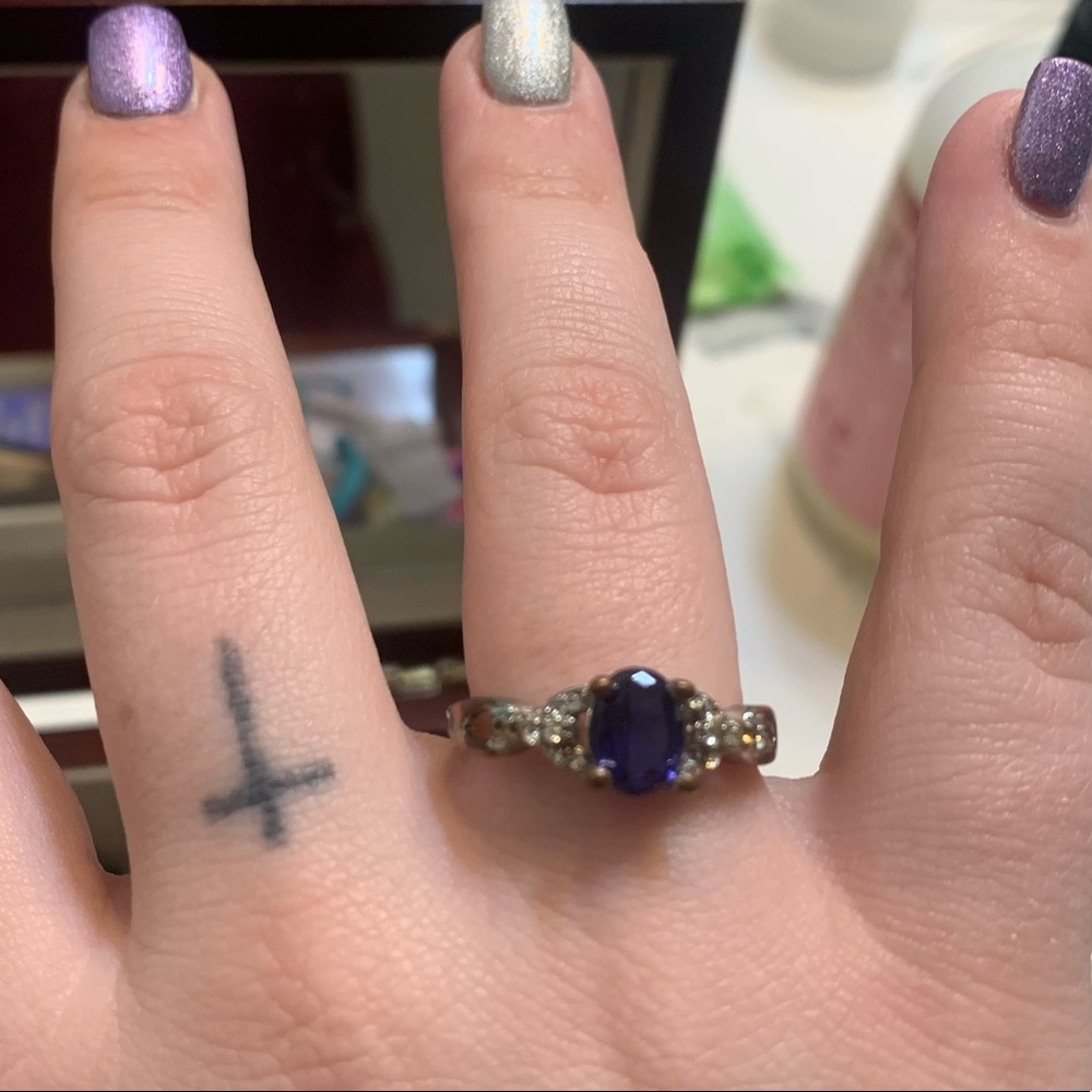 Blue ring
